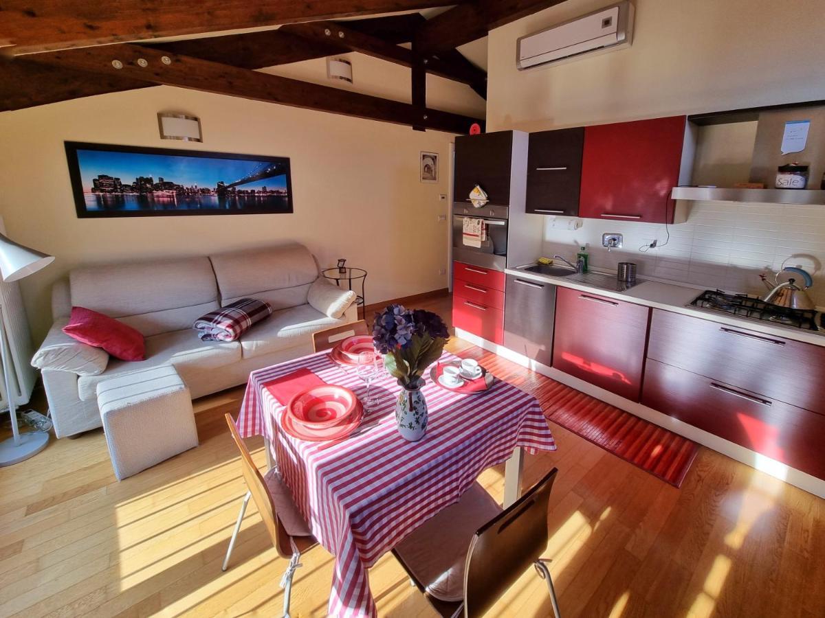 Saluzzo Historic Center Apartment Luaran gambar